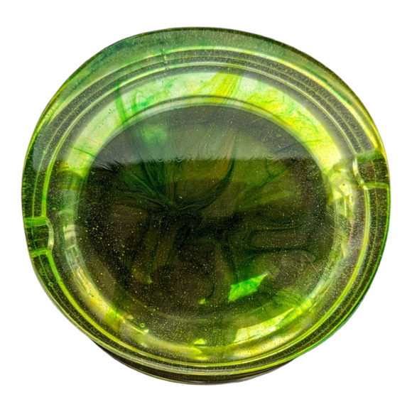 Epoxy Ashtray Custom Green - Picture 2 of 3